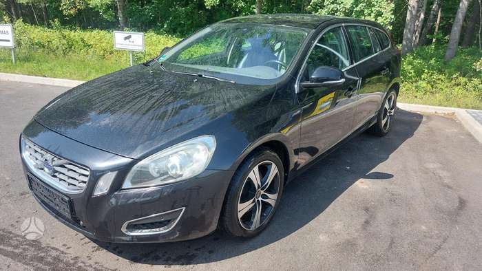 Volvo V60, 2.0 l., Универсал