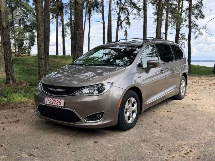 Chrysler Pacifica, 3.6 l., Минивэн