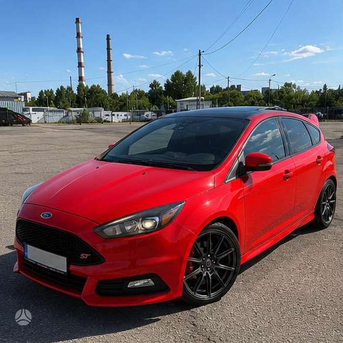 Ford Focus ST, 2.0 l., hatchback