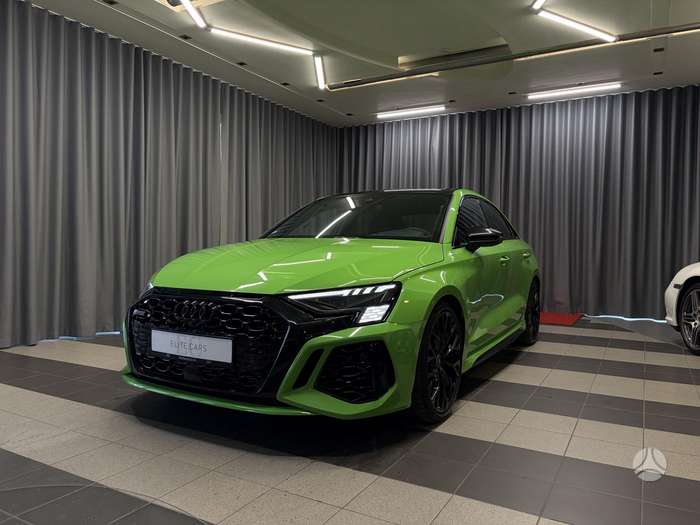 Audi RS 3, 2.5 l., Седан