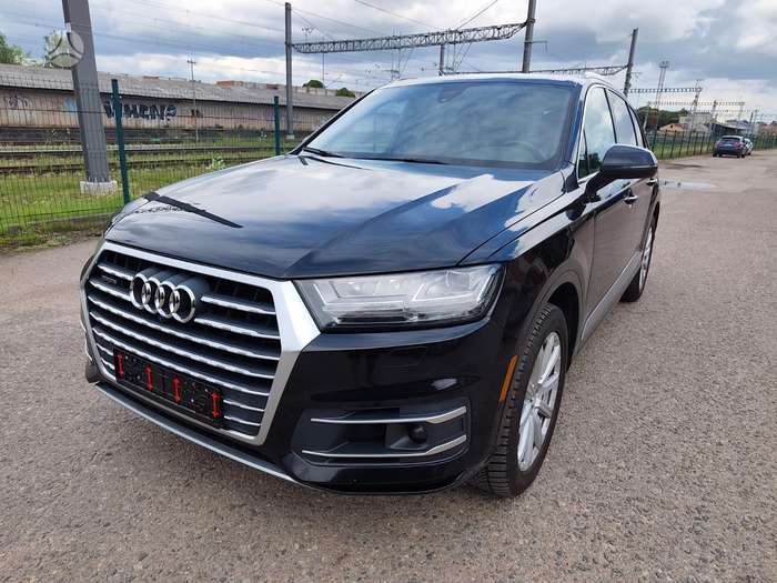 Audi Q7, 3.0 l., off-road / crossover