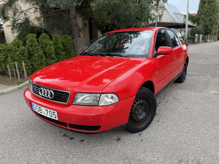 Audi A4, 1.6 l., Седан