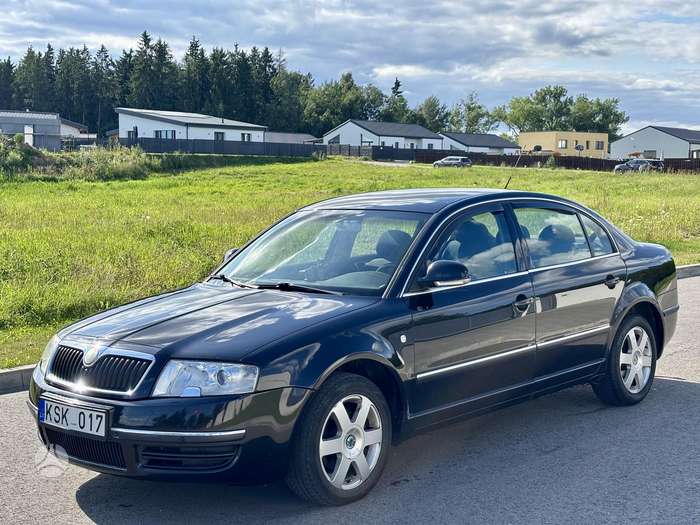 Skoda Superb, 2.0 l., Седан