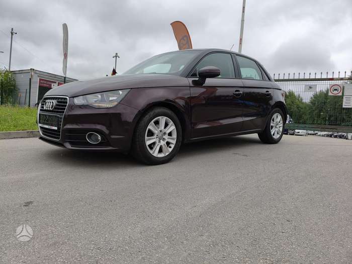 Audi A1, 1.6 l., Хэтчбек