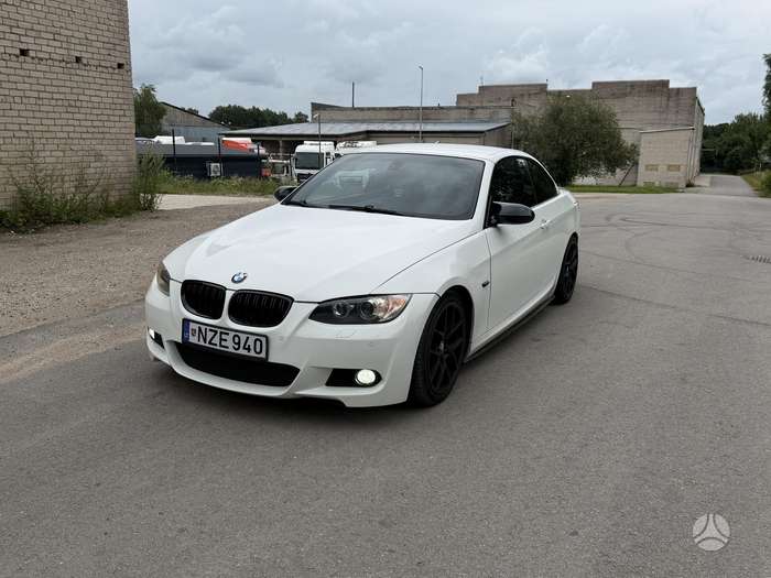 BMW 330, 3.0 l., Кабриолет
