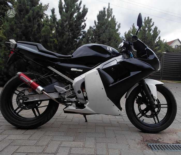 Yamaha TZR 50cc, scooters / mopeds