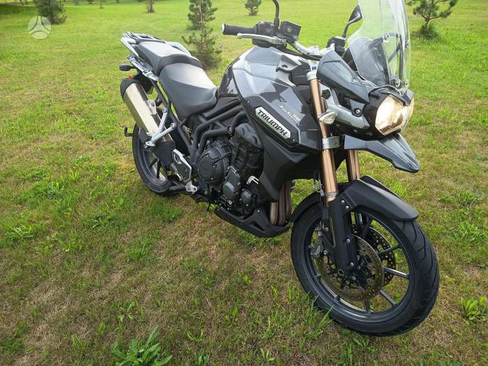 Triumph Tiger 1215cc, enduro / adventure