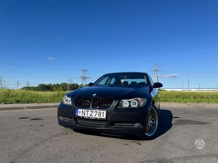 BMW 320, 2.0 l., Седан
