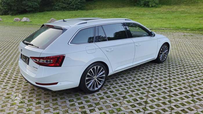Skoda Superb, 2.0 l., Универсал