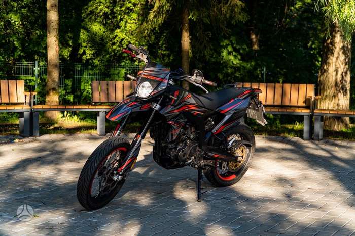 Aprilia SX 125cc, supermoto