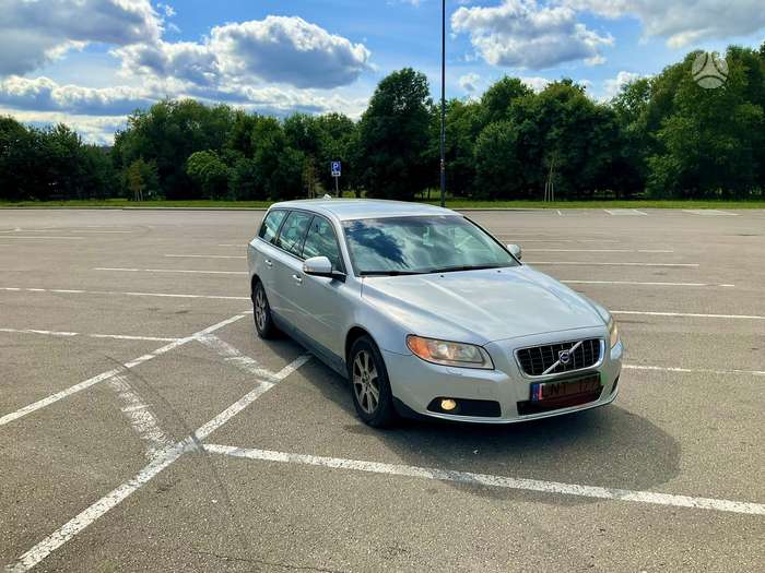 Volvo V70, 2.4 l., universalas
