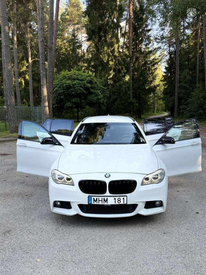 BMW 525, 2.5 l., Универсал