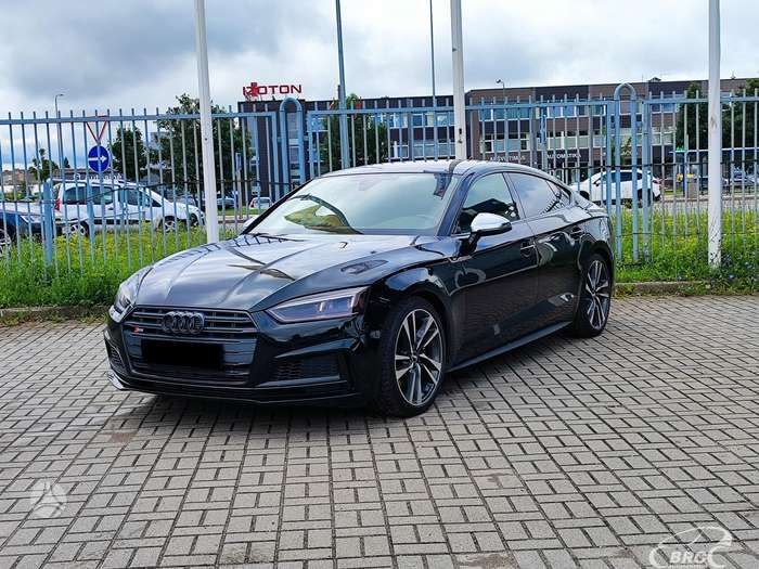 Audi S5, 3.0 l., Седан
