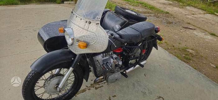 Dniepr MT-10, street / classic