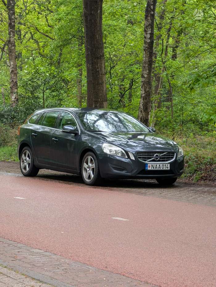 Volvo V60, 1.6 l., Универсал