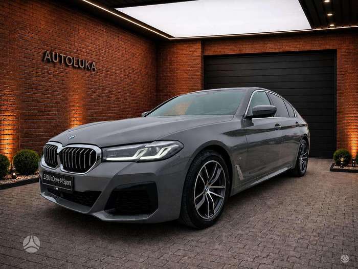 BMW 520, 2.0 l., Седан