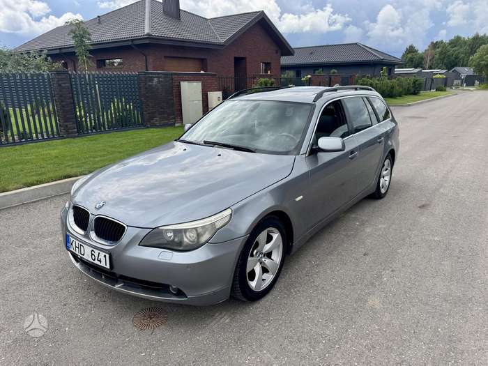 BMW 525, 2.5 l., wagon