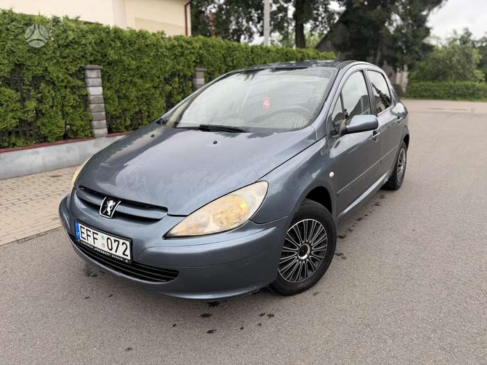 Peugeot 307, 1.4 l., Седан