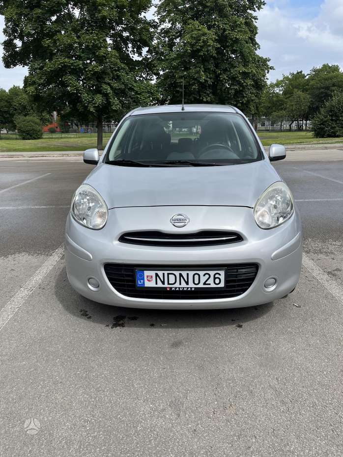 Nissan Micra, 1.2 l., hatchback