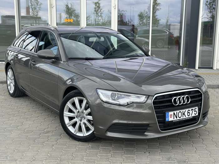 Audi A6, 2.0 l., Седан