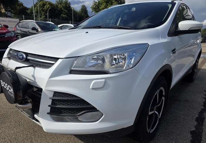 Ford Kuga, 2.0 l., off-road / crossover