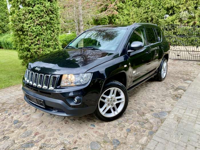 Jeep Compass, 2.1 l., off-road / crossover