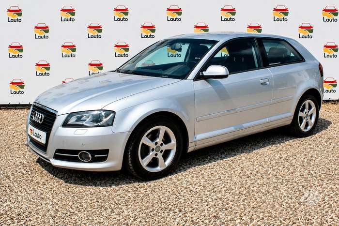 Audi A3, 1.6 l., hatchback