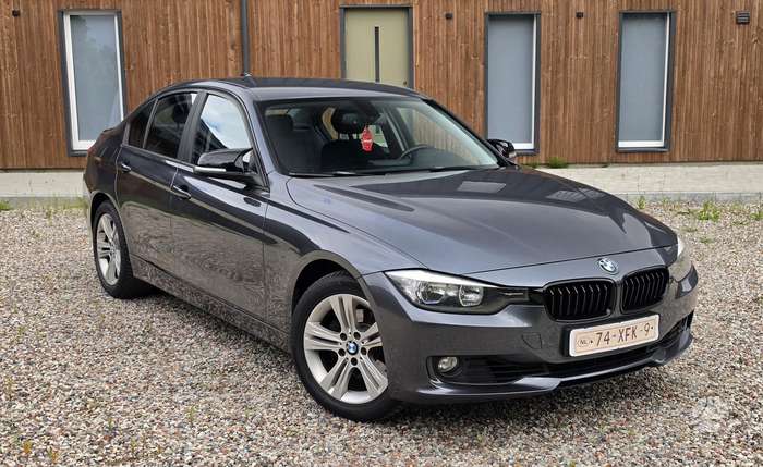 BMW 320, 2.0 l., Седан