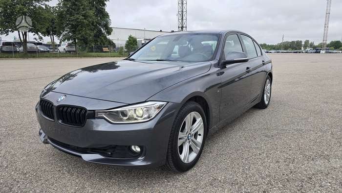 BMW 320, 2.0 l., Седан