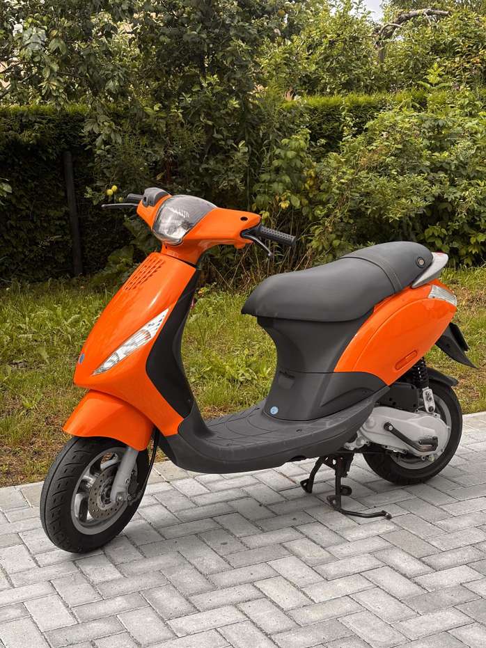 Piaggio Zip 50cc, scooters / mopeds