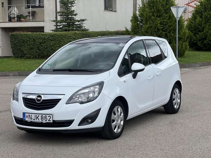 Opel Meriva, 1.4 l., Минивэн