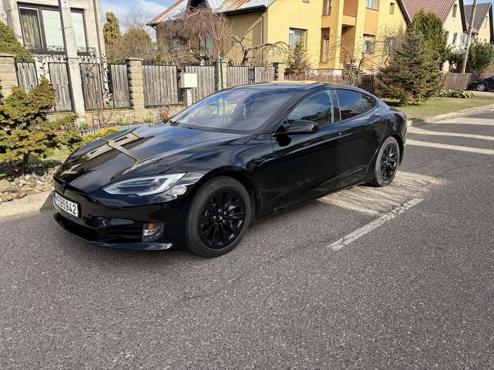 Tesla Model S, 75 kWh, sedanas