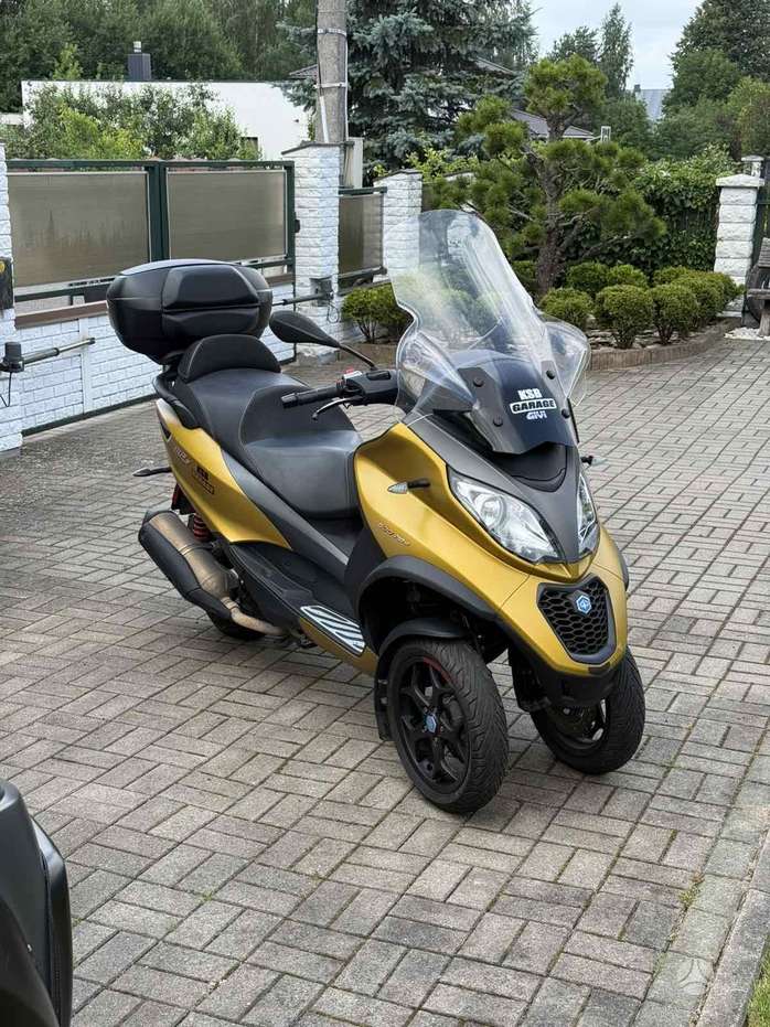Piaggio MP3 493cc, triračiai