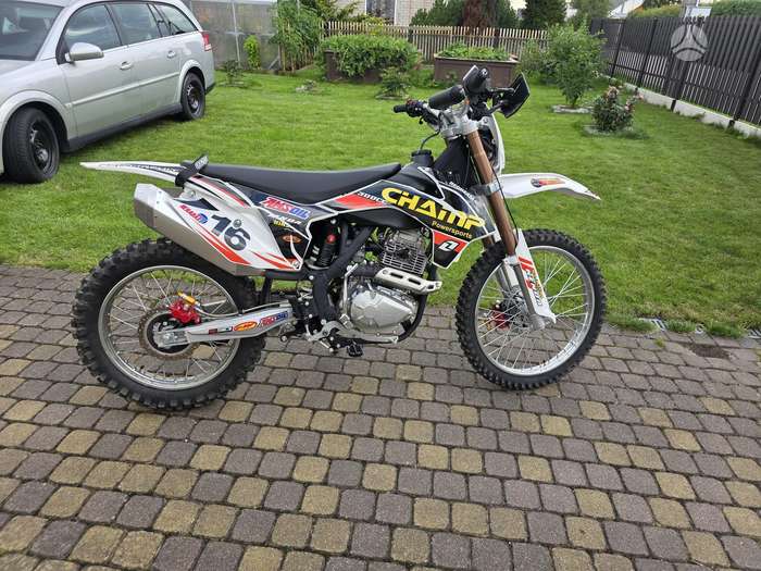 Champ Champion 300cc, motocross