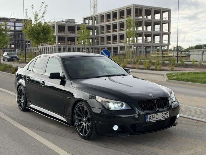 BMW 530, 3.0 l., Седан