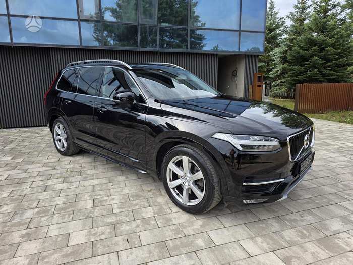 Volvo XC90, 2.0 l., off-road / crossover