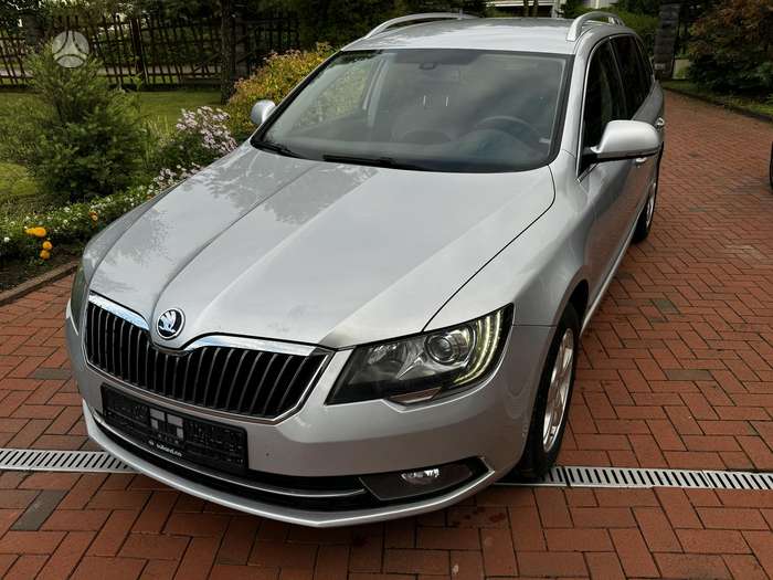 Skoda Superb, 2.0 l., wagon