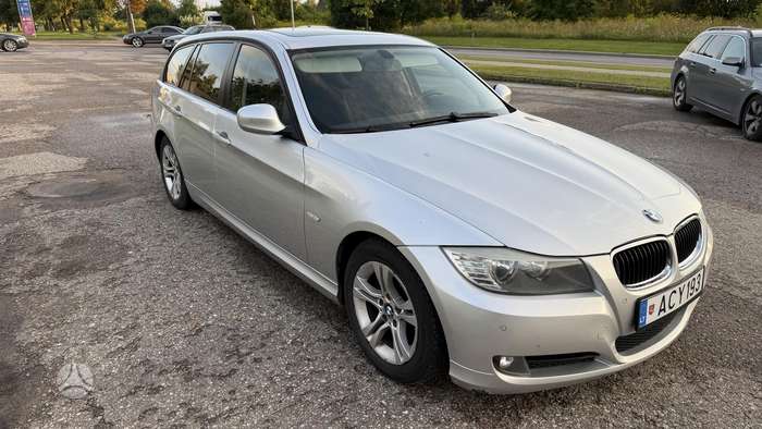 BMW 320, 2.0 l., Универсал