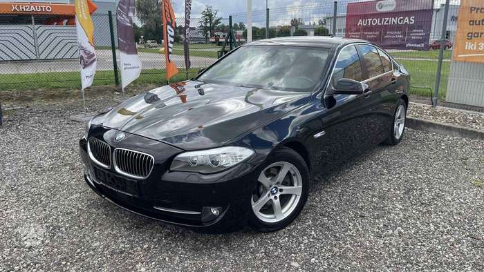 BMW 520, 2.0 l., Седан
