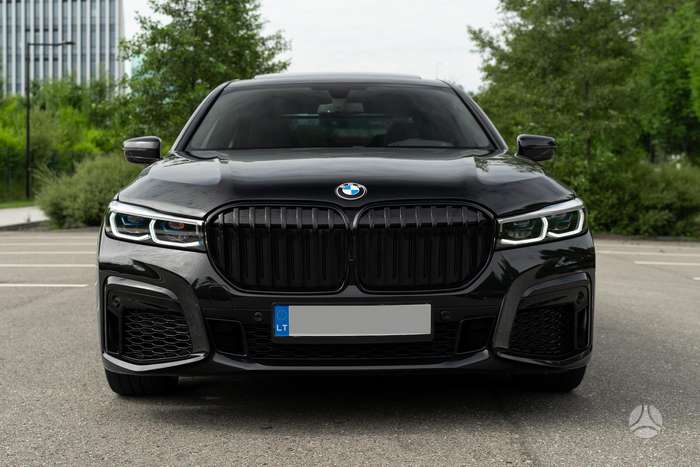 BMW 740, 3.0 l., Седан