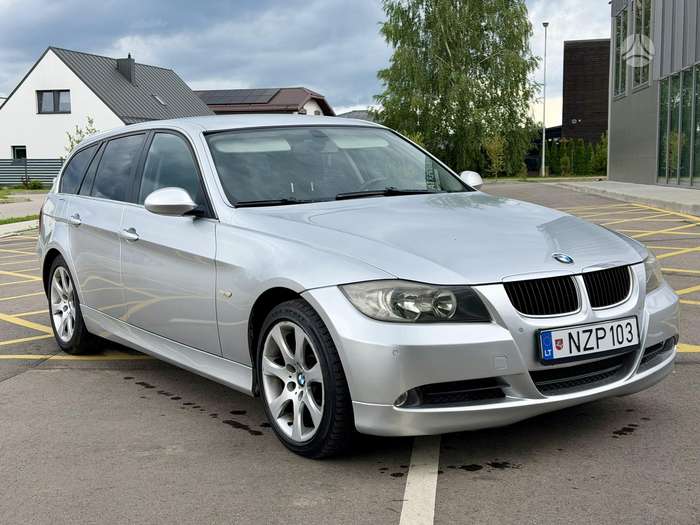 BMW 330, 3.0 l., universalas