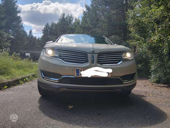 Lincoln MKX, 2.7 l., off-road / crossover