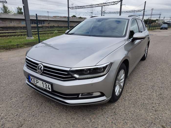 Volkswagen Passat, 2.0 l., Универсал