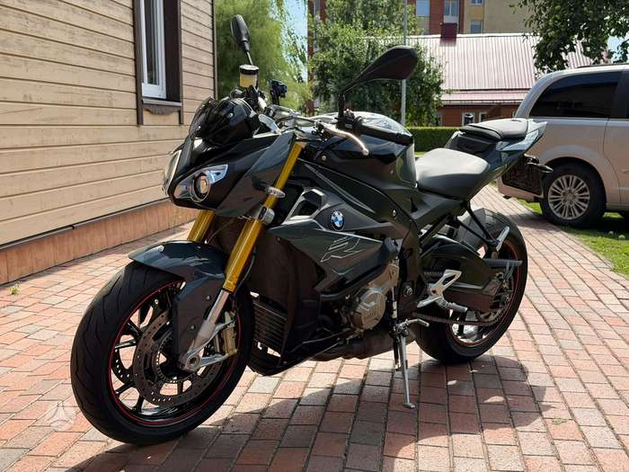 BMW S 1000 R 999cc, superbikes