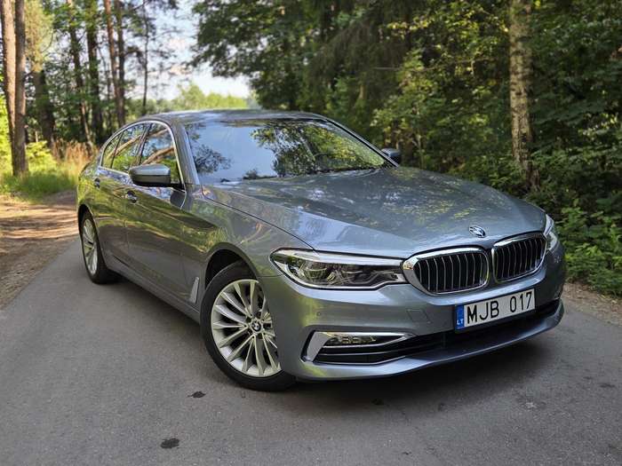 BMW 520, 2.0 l., Седан