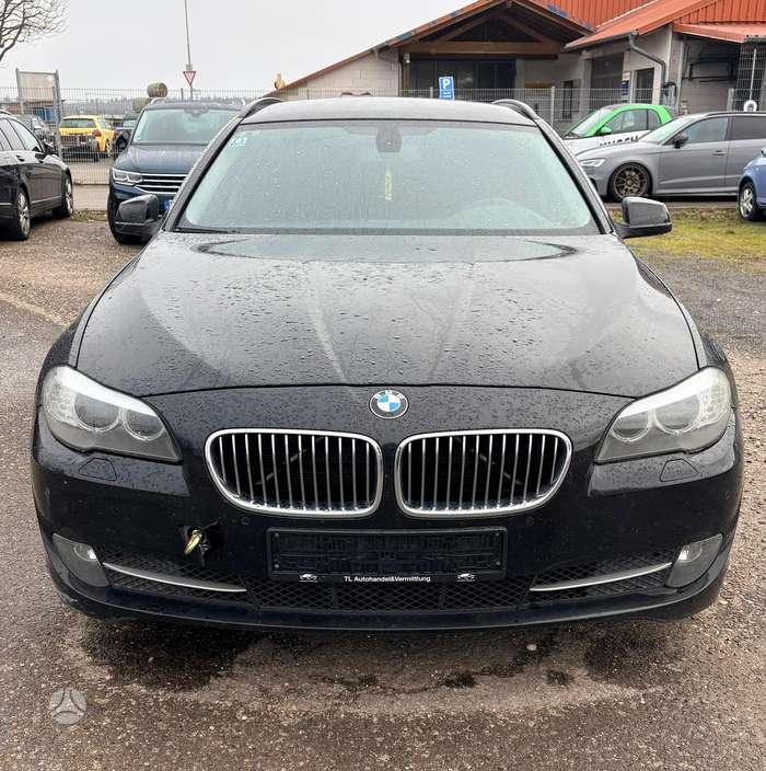 BMW 520, 2.0 l., universalas