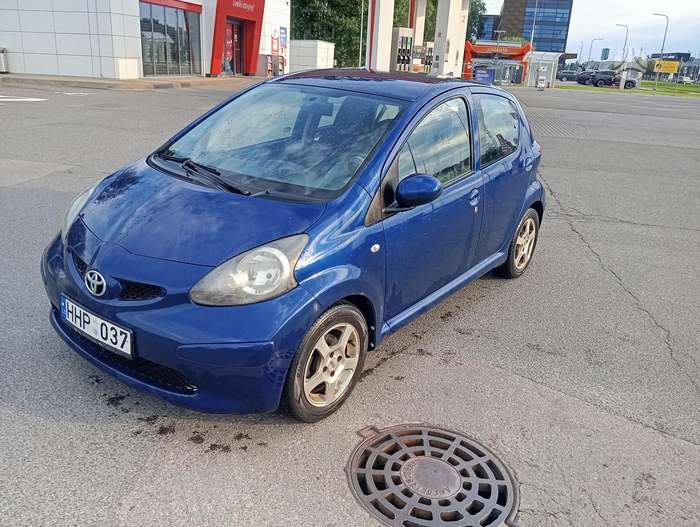 Toyota Aygo, 1.0 l., hatchback