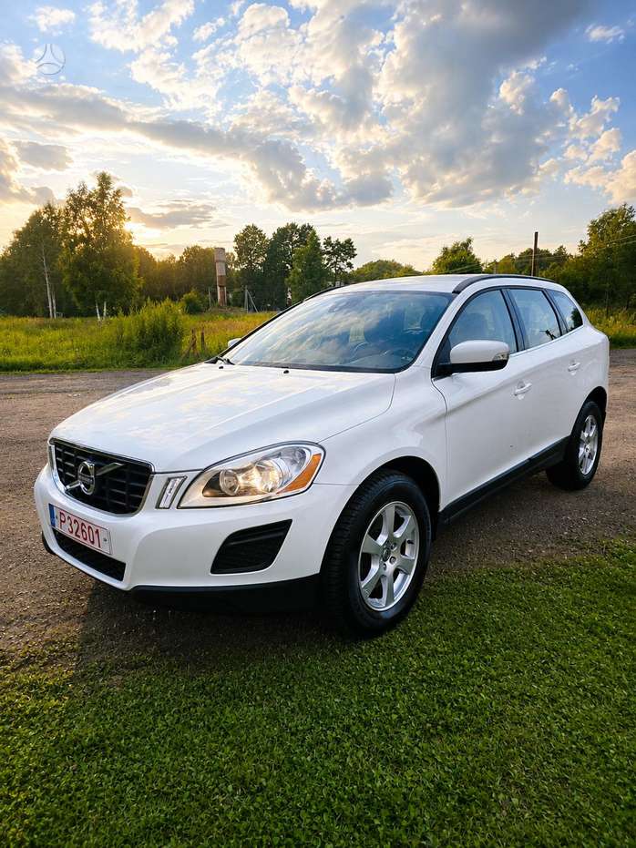 Volvo XC60, 2.4 l., mpv / minivan