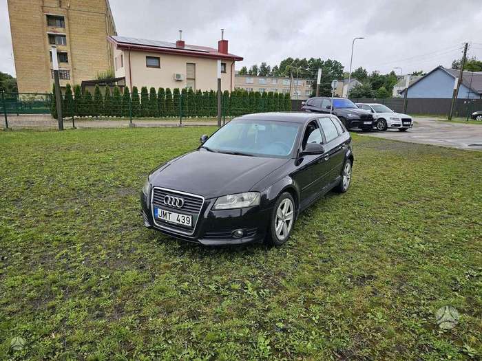 Audi A3, 1.6 l., hečbekas