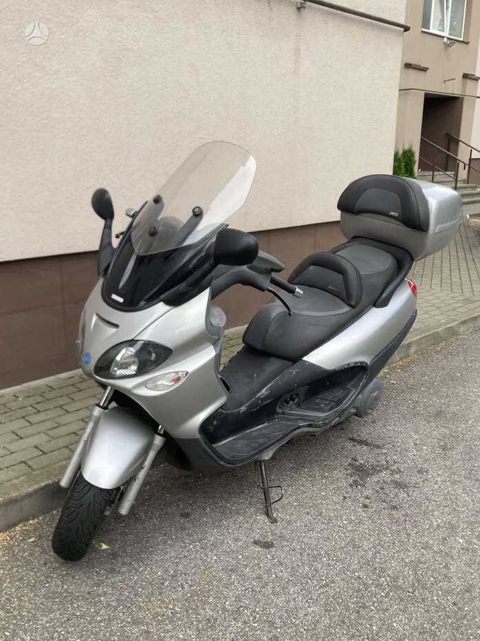Piaggio X9 500cc, scooters / mopeds